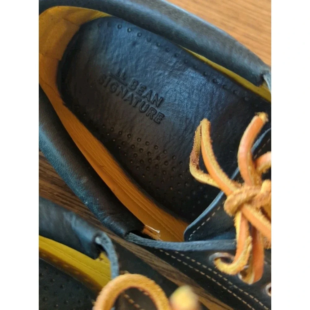 LL‎ Bean Signature Boat Shoes Men's Size 8.5 D Dark Blue Navy Lace-up Leather